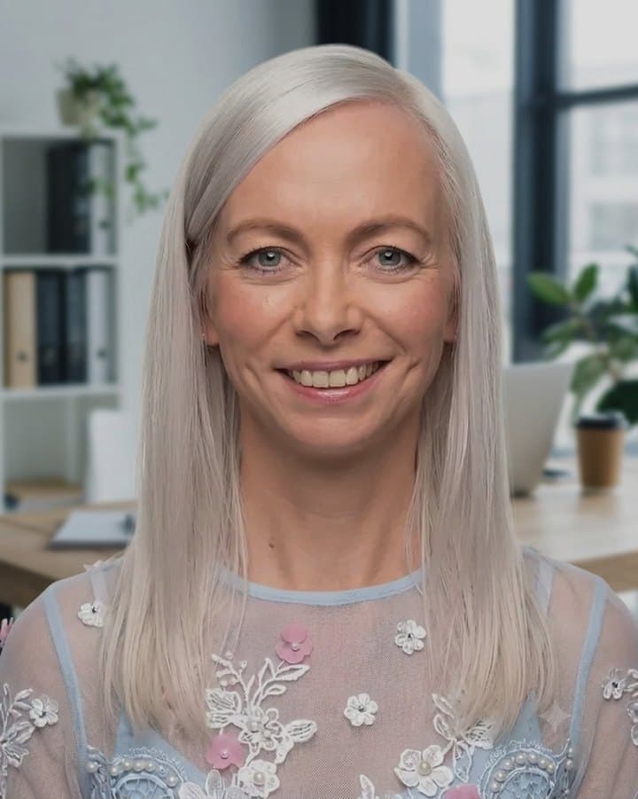 Julia Grundmeyer — Office Support & Recruiting